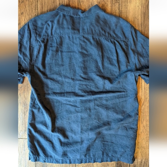 Tommy Bahama Mens Silk & Cotton Blend Sz Medium Button-Down Original Fit Shirt - Picture 12 of 14